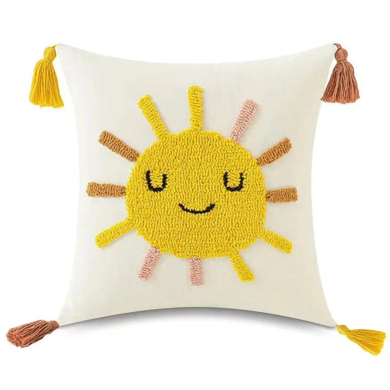 Capa de Almofada Infantil Boho com estampa de Sol e borlas decorativas em algodão e linho para decoração de quarto de bebê ou criança